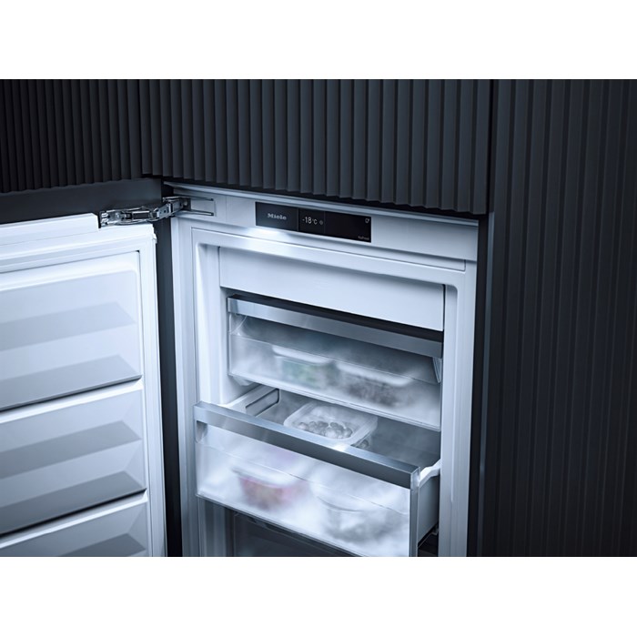 Miele FNS 7470 D Einbau-Gefrierschrank